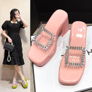 Chaussons à plateforme pour femme, à lacets et bride en T, style estival, avec bout orné de strass scintillants et talon épais ultra-haut, Hiver 2026 - Product Image 3