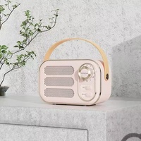 Mini radio stéréo portable avec carte mémoire, radio sans fil pour ordinateur, style vintage compact, radio AM/FM avec affichage numérique A0028