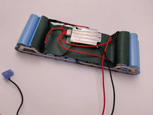 신상품 리튬 이온 <span class=keywords><strong>18650</strong></span> <span class=keywords><strong>5600mAh</strong></span> 14.8V 82.88WH 도콘 180 LI-REV C 계단식 교체 배터리 - Product Image 3