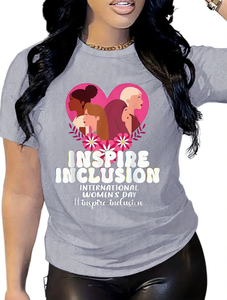T-Shirt da Donna con Collo Tondo Inspire Inclusion, in Poliestere Lavorato a Maglia, Casual per Tutte le Stagioni, Manica Corta, Design per la Giornata Internazionale della Donna - Product Image 1