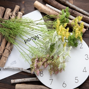 Tiges de fleurs artificielles réalistes en forme de carotte sauvage pour la décoration d'hôtels, de restaurants, de mariages, d'événements et de fêtes - Product Image 1