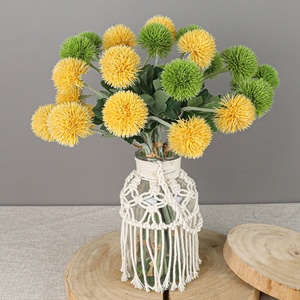 Ramo Artificial de Diente de León Esponjoso de 40 cm para Decoración Interior y Exterior del Hogar, Hecho a Mano, con Crisantemo de Tenis de Mesa - Product Image 1