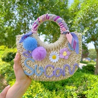 Tas Anyaman Jerami BEAUTY DREAM dengan Pola Bunga Pom-Pom DIY untuk Liburan Musim Panas - Model Wanita XL-630