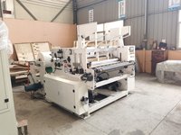 Automatique Non Tissé Perforation Machine À Refendre