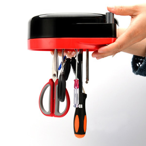 Caja de Pesca Magnética Premium 190 con Tres Compartimentos, Color Negro y Rojo, Material ABS, Multifuncional, 190 mm - Product Image 1