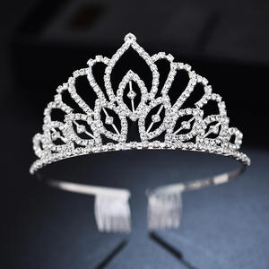 Diadème en strass en cristal clair avec des peignes latéraux de cheveux <span class=keywords><strong>couronne</strong></span> bal princesse reine beauté Pageant bijoux de cheveux - Product Image 2