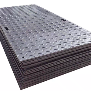 Jaulas para cerdos antideslizantes y lo suficientemente duras para evitar que los cerdos las roan. Tapete de protección contra roer - Product Image 3