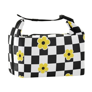Fashion Small Portable Black White Checkered Design Reusable Lunch Tote Box Bag Custom Design Flower Lunch Cooler Bag for Women - Product Image 2
