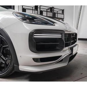 Kit de carrosserie en fibre de carbone pour Cayenne 2018-2023, comprenant une calandre et des feux de jour pour pare-chocs avant - Product Image 2