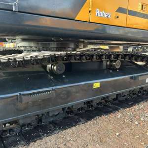 Excavatrice Hyundai HX225HD/R225LC-9S d'occasion de 22 tonnes, bien entretenue, haute fiabilité, construction durable pour les infrastructures - Product Image 2