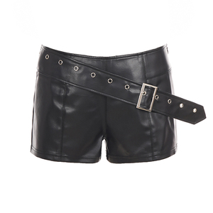 Shorts en similicuir pour femmes avec ceinture à œillets, coupe basse, style bodycon, avec boucle en métal, détails patchwork, streetwear punk Y2K - Product Image 6
