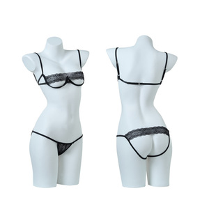 Conjunto de lencería sexy de tres piezas con diseño calado, aros y efecto push-up. - Product Image 4