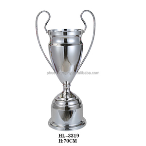 "Fábrica <span class=keywords><strong>de</strong></span> China al por mayor para <span class=keywords><strong>Champions</strong></span> <span class=keywords><strong>League</strong></span> Metal Soccer Football Trophy Cup" - Product Image 6