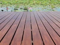 Panneau de terrasse en bois dur Merbau pour extérieur, patio, piscine, revêtement de sol en bois
