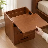 Table de chevet de luxe en bois naturel moderne avec couvercle coulissant, compartiment caché et trois tiroirs à poignée en forme de croissant pour rangement - Vente en gros
