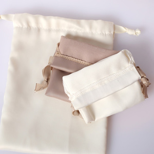 Pochette en satin personnalisée avec cordon de serrage pour cosmétiques, maquillage, cadeaux, emballage de perruques, sac anti-poussière - Product Image 6