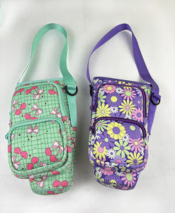 Tas pembawa botol air desain kustom kualitas tinggi untuk <span class=keywords><strong>Tumbler</strong></span> 40oz dengan pemegang cangkir Neoprene saku ritsleting dengan tali bahu - Product Image 3