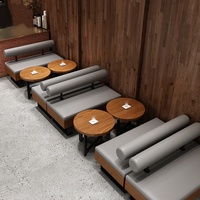 Tables et chaises de restaurant en bois Restaurant de style occidental Cafétéria Bar Restaurant Meubles Café Meubles