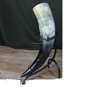 Corne à boire viking de haute qualité, meilleure conception, polie avec support en fer, corne à boire de bonne apparence, prix bon marché - Product Image 6