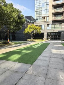 Gazon artificiel moderne pour extérieur, pelouse synthétique réaliste haute simulation pour jardin, patio et terrasse - Product Image 4