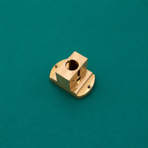 REDECO รับผลิตชิ้นส่วนอะลูมิเนียม 6061-T6 ด้วยเครื่อง CNC แบบ OEM บริการกลึง เจาะ เจียร ขึ้นรูปชิ้นงานละเอียด พร้อมรับทำแม่พิมพ์และอุปกรณ์จับยึดตามแบบ สำหรับโรงงานผลิตที่มีความแม่นยำสูง - Product Image 2