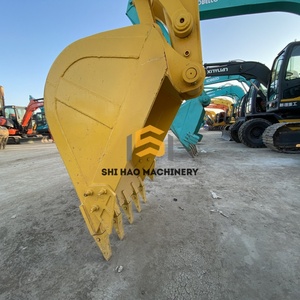 Mini-excavatrice sur chenilles Komatsu PC70 d'occasion de haute qualité et à prix abordable pour les travaux agricoles et l'aménagement paysager résidentiel - Product Image 2