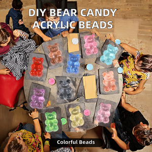 Custodia per telefono trasparente ispirata alla caramella dell'orso - Product Image 2