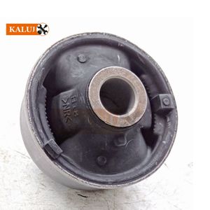 บูชปีกนกหน้าล่าง คาลูจ 48655-02080 4865502080 สำหรับรถยนต์โตโยต้า ออริส โคโรลล่า E15 E18 พรีอุส W4 RAV4 A4 อเวนซิส T27 - Product Image 1