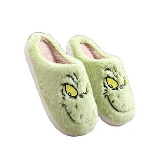 Nouvelles pantoufles thermiques douces populaires pour Noël 2023, cadeaux d'intérieur pour femmes et hommes, plateforme extérieure, hiver, blanches, imprimés animaux moelleux - Product Image 1