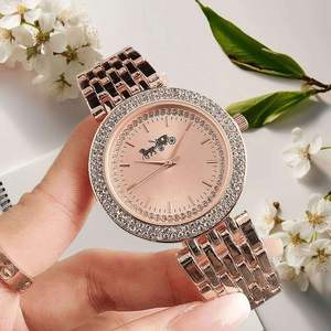 Reloj de Cuarzo para Hombre con Caja de Aleación de 40 mm, Correa de Silicona, Diseño de Dibujos Animados y Esfera de Cristal - Product Image 4