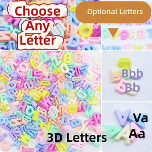 Vente en gros de perles en plastique macaron de 10*12 mm, lettres colorées pour la fabrication de bijoux en cuir PU, porte-clés DIY - Product Image 3