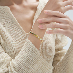 <span class=keywords><strong>Pulsera</strong></span> de Cadena de Plata de Ley 925 Bañada en Oro al por Mayor con Circonitas Cuadradas de Colores, Pulseras de Eslabones de Moda con Gemas de Lujo en Degradado - Product Image 5