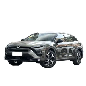2024 재고 저렴한 자동차 판매 도매 중국에서 만든 시트로엥 베르사유 C5 X 화이트 좋은 품질 중고차 판매