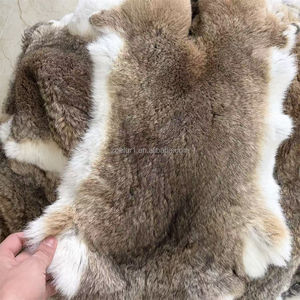 Fournisseur en gros de peaux de lapin de grande taille, épaisses et de qualité supérieure, peaux de lapin naturelles - Product Image 2