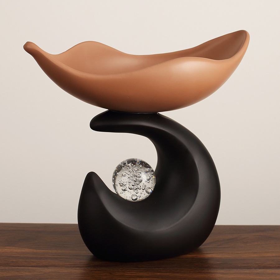 Dark base brown plate