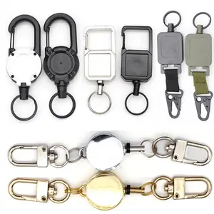Vente en gros d'<span class=keywords><strong>accessoires</strong></span> de bureau décoratifs personnalisés Bobine de badge ronde carrée <span class=keywords><strong>Yoyo</strong></span> Porte-nom rétractable en métal avec anneau - Product Image 1