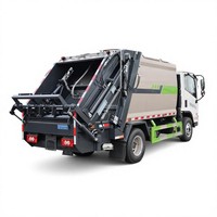 Camion compact de ramassage arrière 4x2, compacteur de déchets 7 m³ diesel, carrosserie hermétique, véhicule d'assainissement urbain