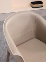 Chaise de salle à manger en cuir selle maison chaise de thé simple moderne chaise d'étude minimaliste de luxe léger italien