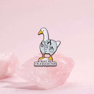 Spille Sming fidati di Me I'M a Duckctor spille in smalto <span class=keywords><strong>divertente</strong></span> animale stetoscopio medico distintivo con risvolto zaino con spilla per cartoni animati gioielli - Product Image 3