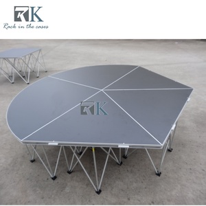 Plataforma de Escenario Plegable Portátil Personalizada RK, de Aleación de Aluminio Negra, para Eventos al Aire Libre y Bodas - Product Image 4
