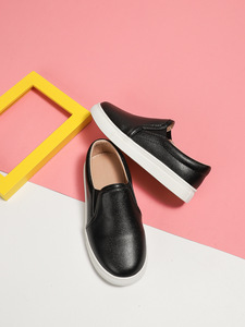 Custom Simple Flat-soled Casual Leather <b>Shoes</b> Boys and Girls New Casual <b>Soft</b>-soled Children Loafer <b>Shoes</b> - Product Image 3