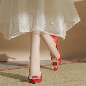 Женские туфли-лодочки на высоком каблуке - Product Image 3