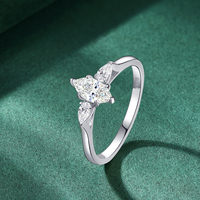 Bague en argent S925 avec trois marquises en moissanite couleur D VVS1 0,5 carat avec certificat, bijoux de mariée pour femmes, vente en gros directe d'usine