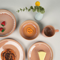 Vaisselle d'hôtel pour la cuisine à la maison Vaisselle Ensemble élégant d'assiettes et de bols ronds de 20 pièces Vaisselle au design classique pour la vente au détail