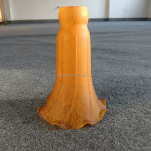 Pantalla de Lámpara de Vidrio Soplado a Mano, Color Ámbar, Estilo Europeo, con Forma de Lirio de Estanque, Fácil Instalación, para Uso en Interiores - Product Image 4