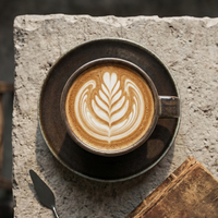 Tasses à café et soucoupes en céramique émaillée noire réactive de 210 ml, design nordique écologique, vente en gros directe d'usine