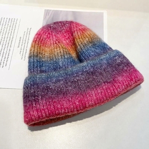 Gorro con calavera tejido iridiscente con logotipo personalizado, diseño único, bordado, etiqueta con logotipo, Camuflaje, dibujos animados, letra a cuadros, personaje - Product Image 2
