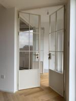 Puertas Francesas Dobles de Lujo Personalizadas, Puertas de Vidrio de Aluminio con Rotura de Puente Térmico para Uso Interior en Baños y Dormitorios
