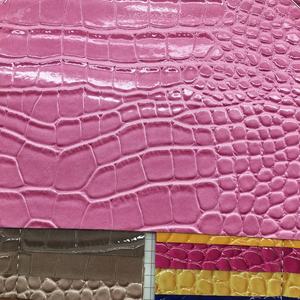 Cuero Sintético de PVC con Acabado Cocodrilo Brillante <span class=keywords><strong>Kenta</strong></span>, Impermeable y Repujado, 0.8mm de Grosor, para Bolsos de Mujer - Product Image 5