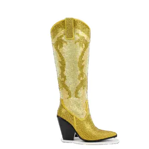 WETKISS 2024 Großhandel westliche Mode hohe klobige Absätze Stiefel weiß wildleder Diamant-Stiefel für Cowgirl